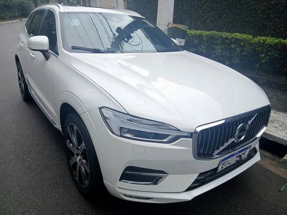 VOLVO XC60 2.0 T5 GASOLINA INSCRIPTION AWD GEARTRONIC VOLVO XC60 2.0 T5 GASOLINA INSCRIPTION AWD GEARTRONIC